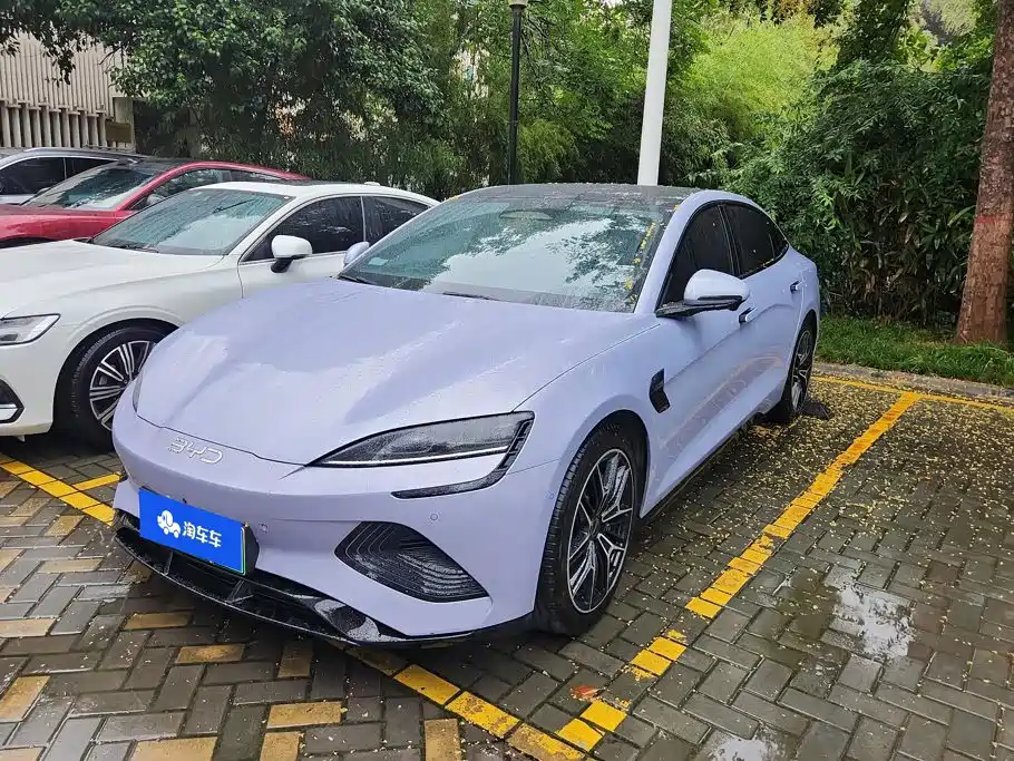 BYD Seal