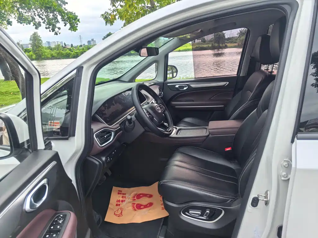 GAC Motor Trumpchi M6 — миниатюра 5