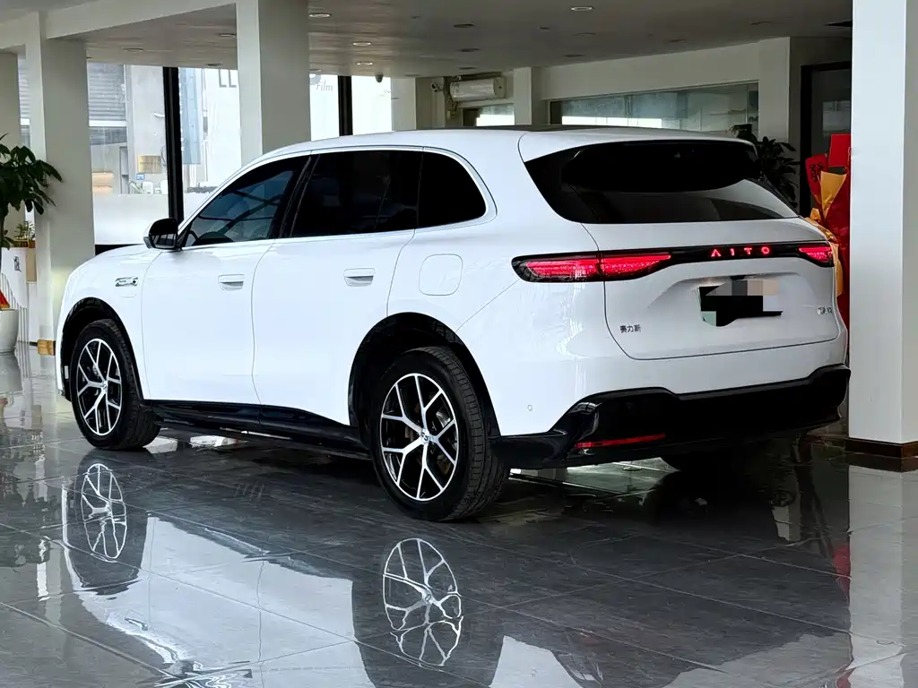 AITO AITO M6 — миниатюра 13