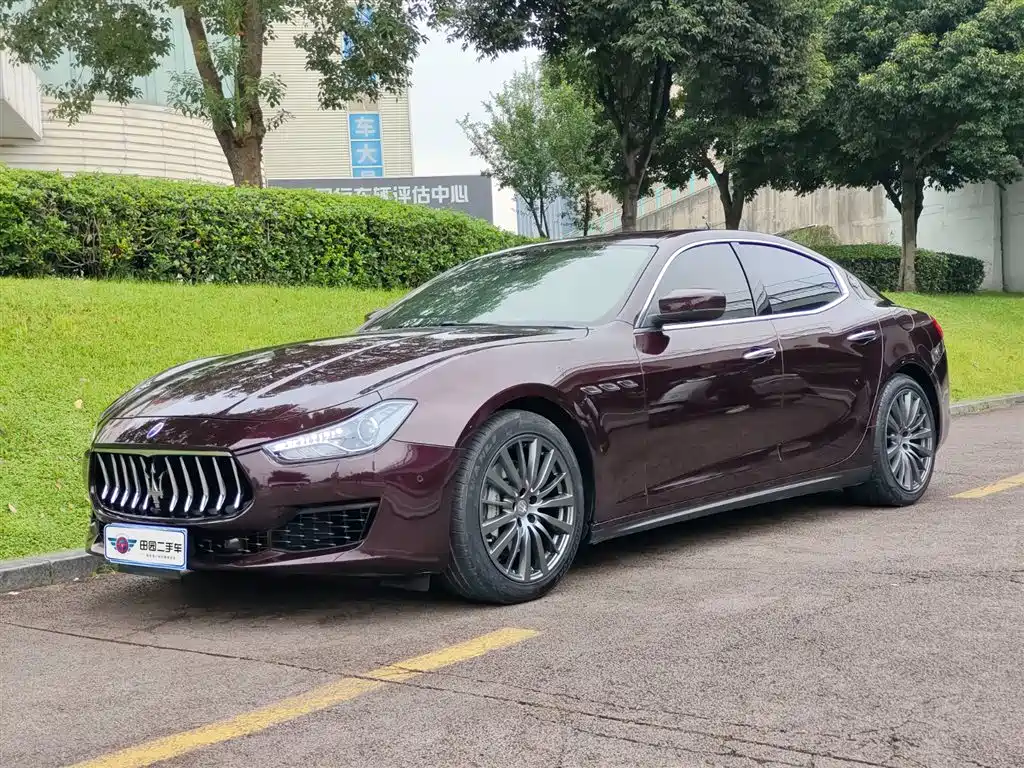 Maserati Ghibli 2017 3.0T Standard Edition