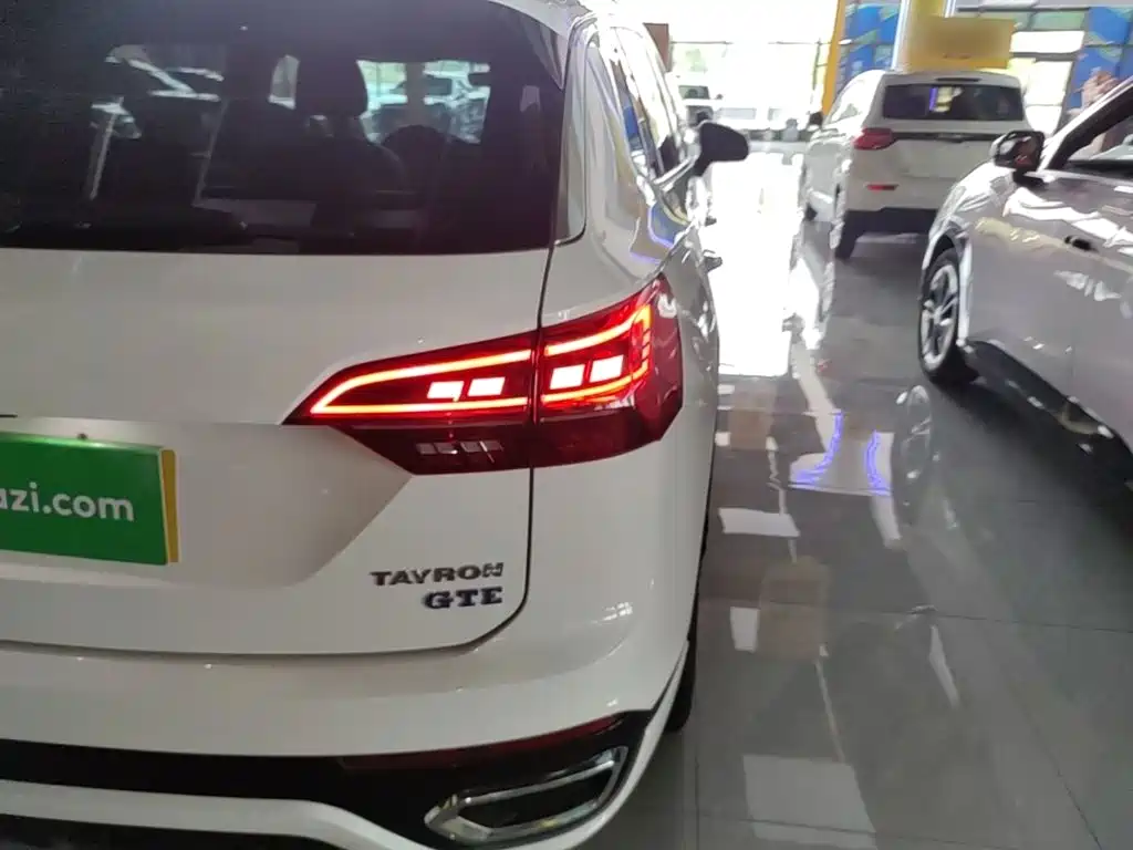 Volkswagen 探岳 GTE — миниатюра 8