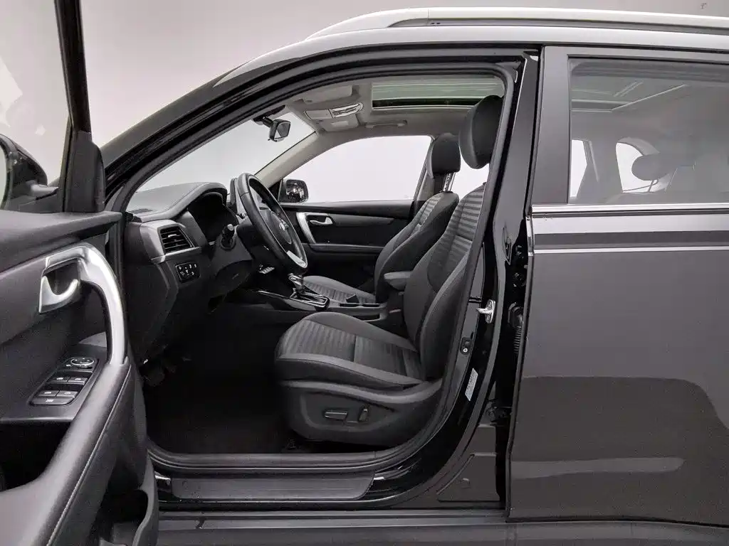 Kia Sportage — миниатюра 10