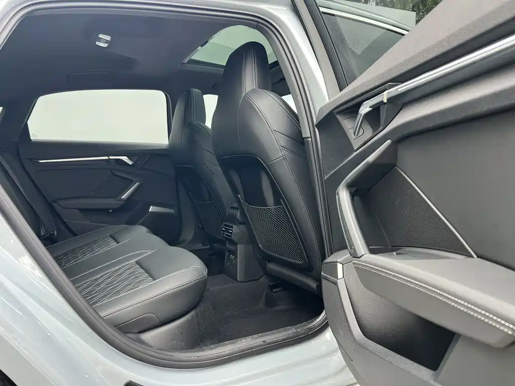 Audi A3 — миниатюра 10