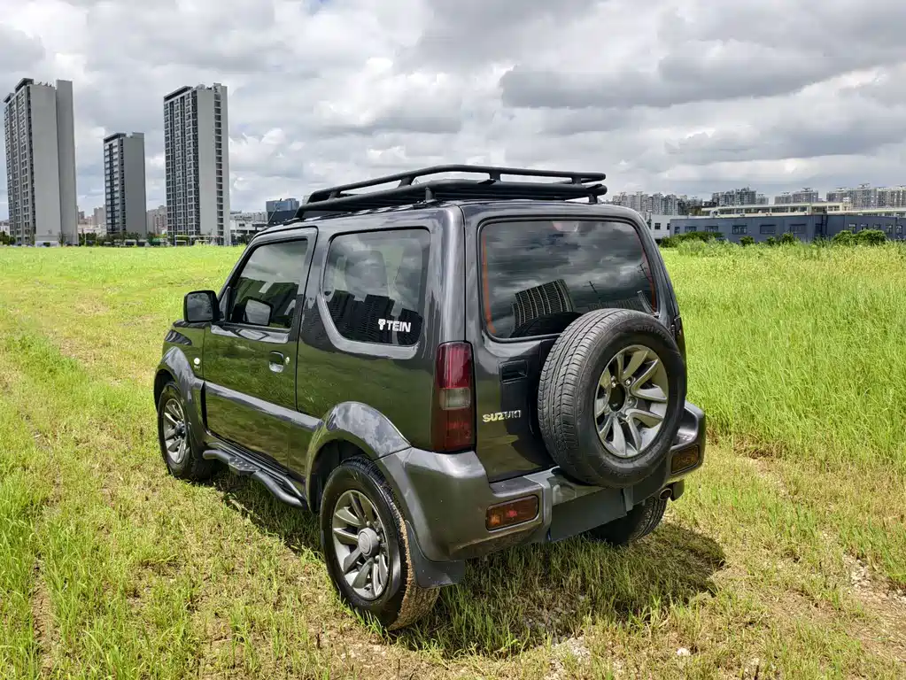Suzuki Jimny — миниатюра 6