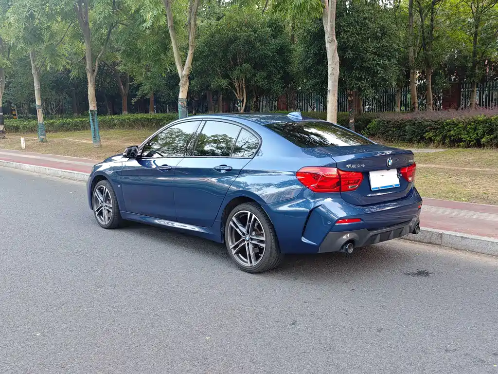 BMW 1 Series — миниатюра 10