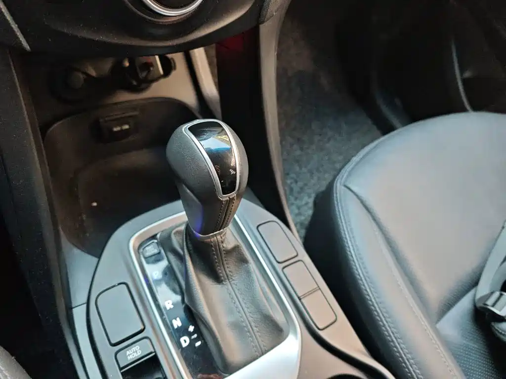 Hyundai Santa Fe — миниатюра 14