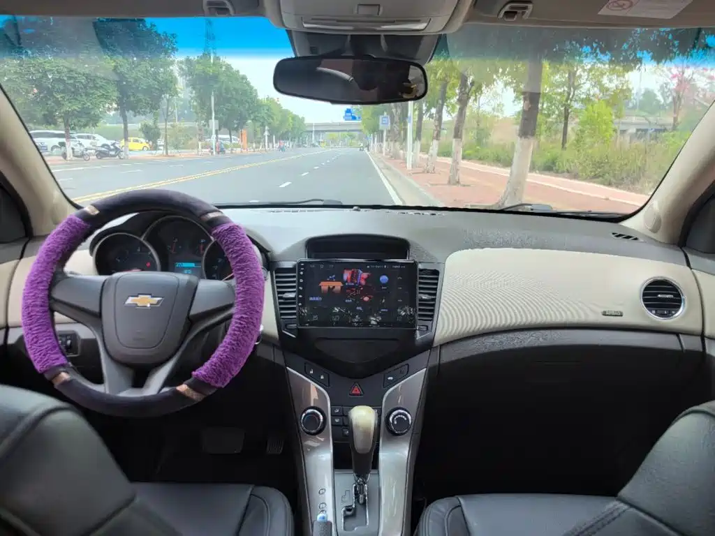 Chevrolet Cruze — миниатюра 8