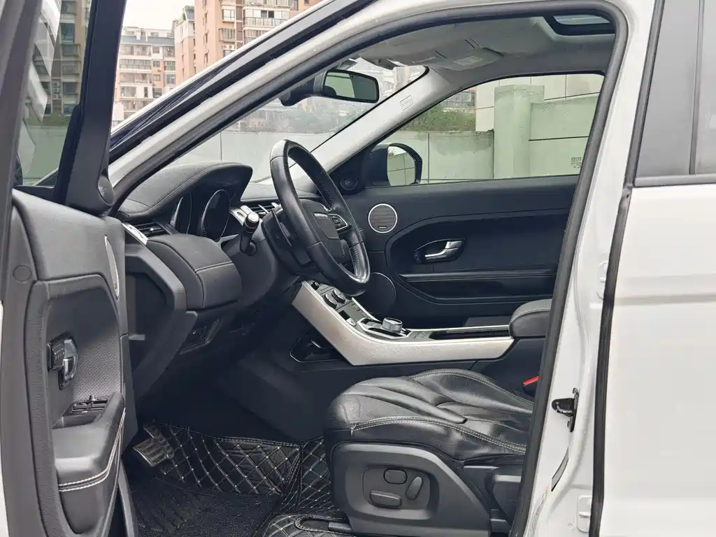 Land Rover Evoque (Import) — миниатюра 4
