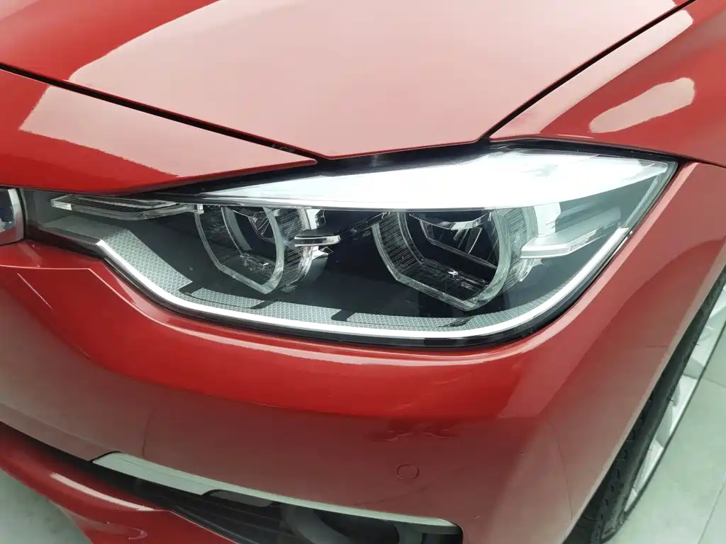 BMW 3 Series — миниатюра 7