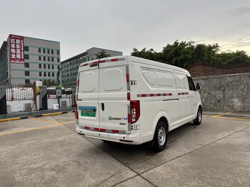 Kuayue Kuayue Star V7 EV — миниатюра 17