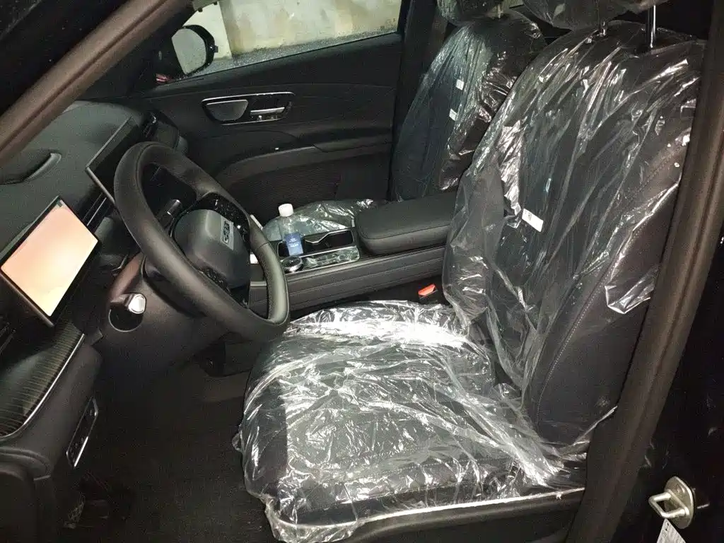 Chery Tiggo 8 — миниатюра 11