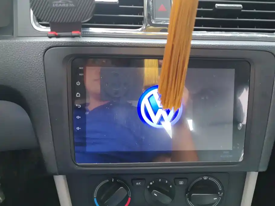 Skoda Rapid — миниатюра 13