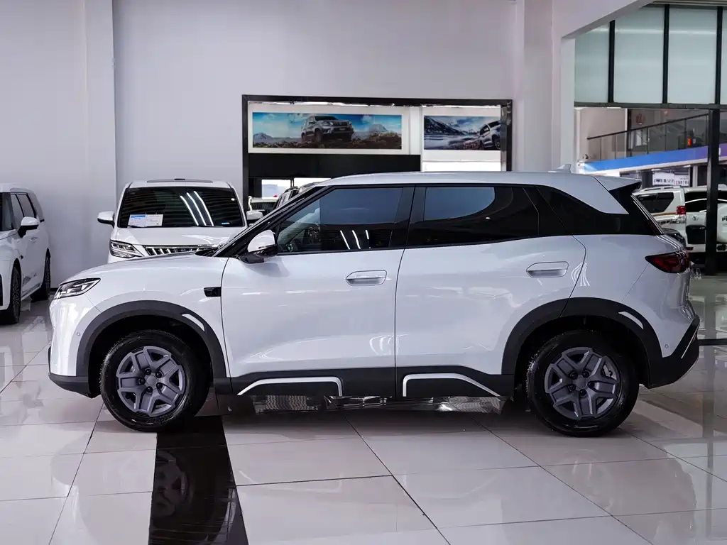 BYD Yuan UP — миниатюра 3