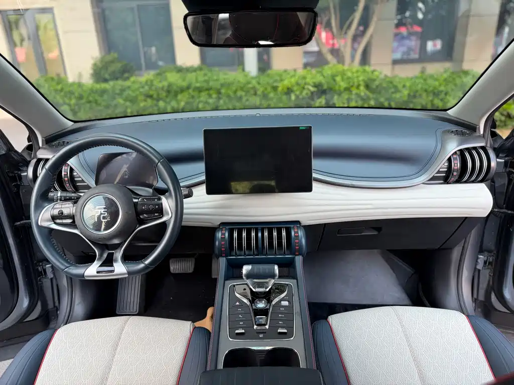 BYD Yuan Plus — миниатюра 9