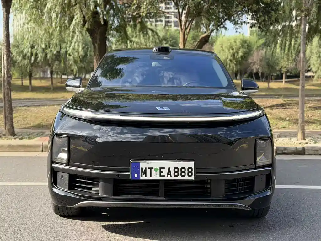 Li Auto Li L9 — миниатюра 2