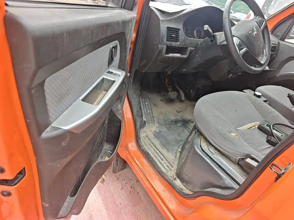 Wuling Rongguang EV — миниатюра 21