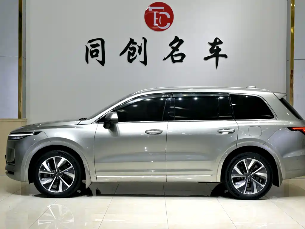 Li Auto Li ONE — миниатюра 7