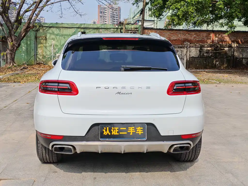 Porsche Macan 2016 Macan 2.0T
