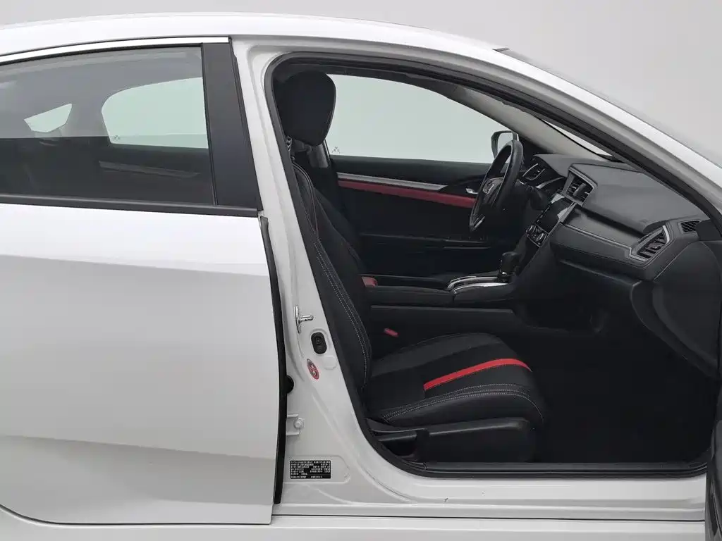 Honda Civic — миниатюра 23