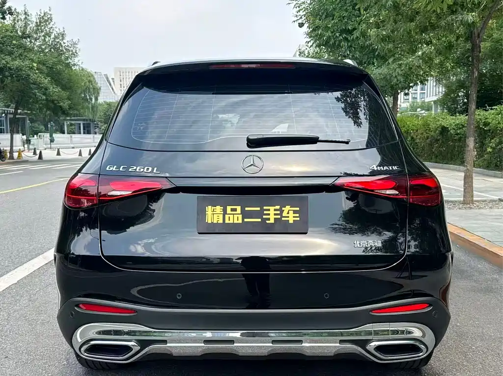 Mercedes-Benz GLC 2024 GLC 260 L 4MATIC 5 мест