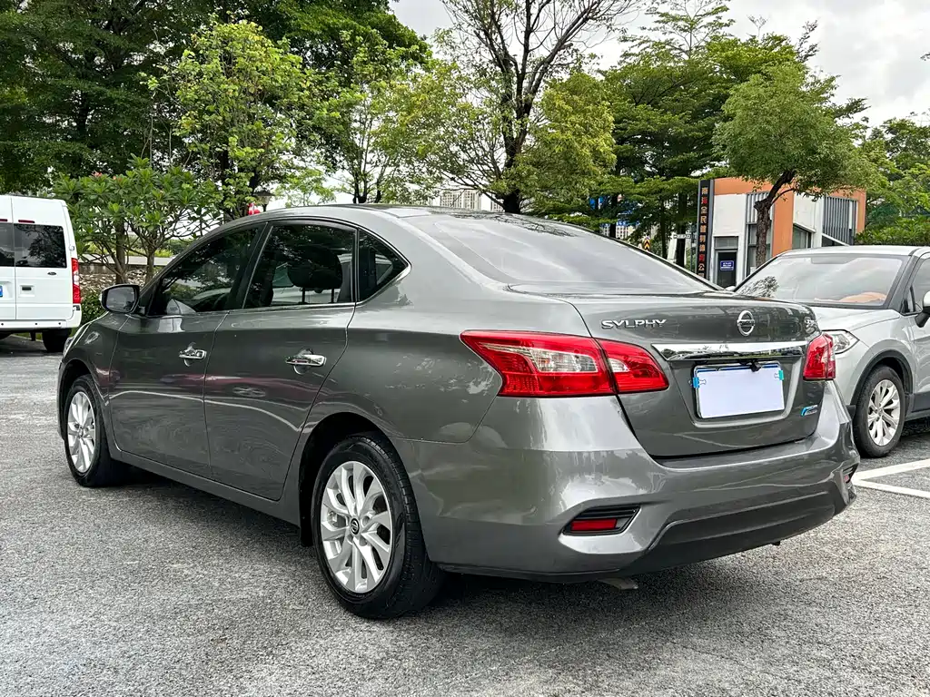 Nissan Sylphy 2019 1.6XV CVT Premium VI