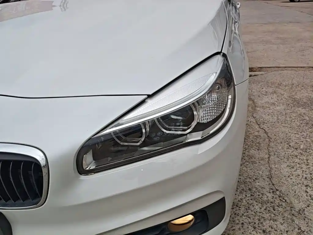 BMW 2 Series Active Tourer — миниатюра 24