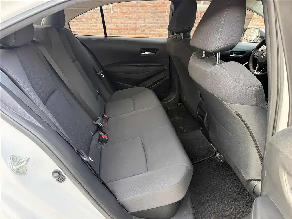Toyota Corolla — миниатюра 14
