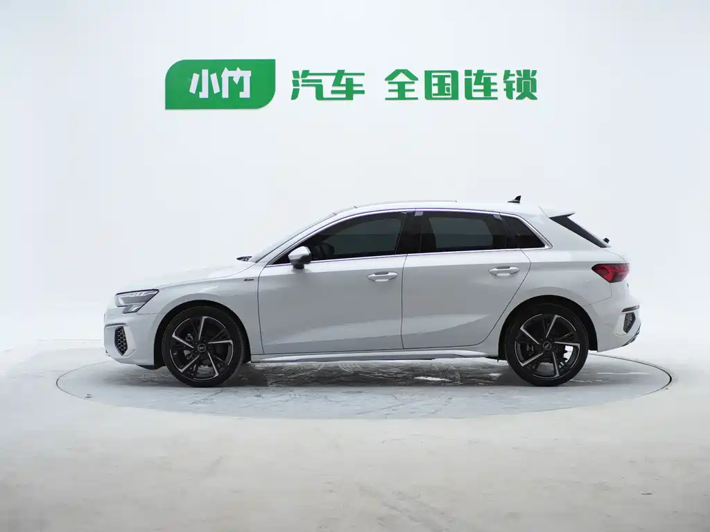 Audi A3 2022 Sportback 35 TFSI Fashion Sport