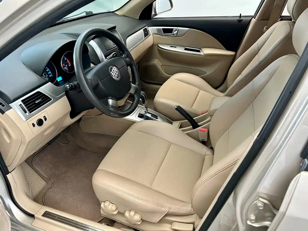 Buick Excelle — миниатюра 6