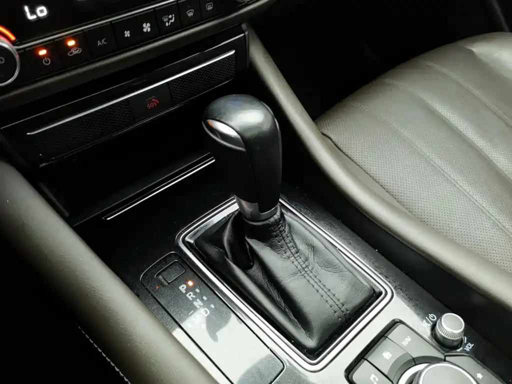 Mazda Atenza — миниатюра 13
