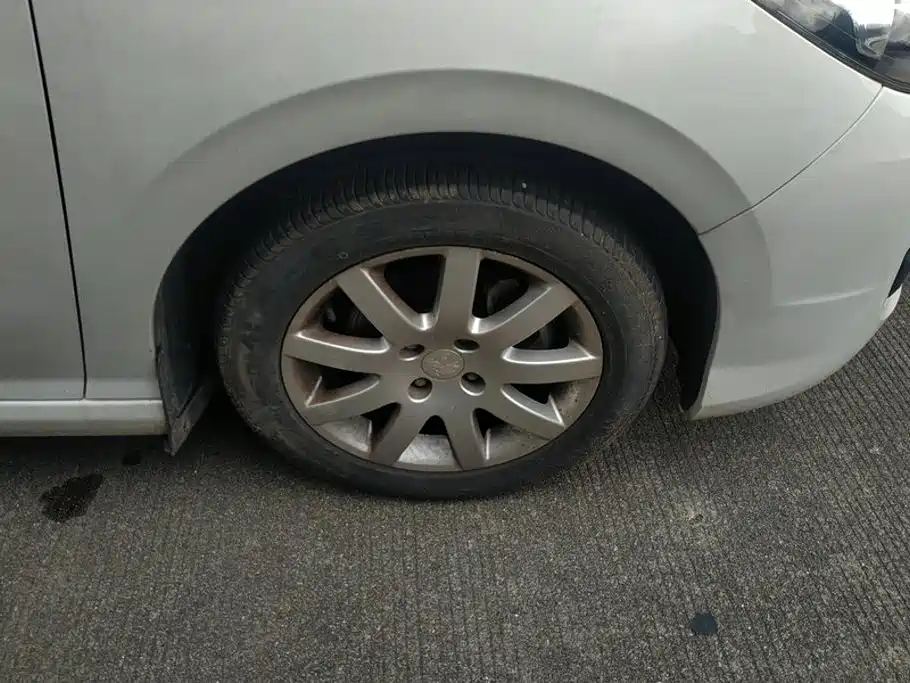 Peugeot 308 — миниатюра 6