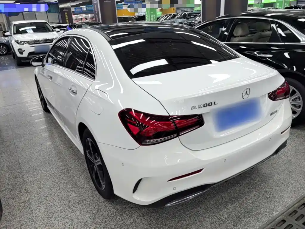 Mercedes-Benz A-Class — миниатюра 5