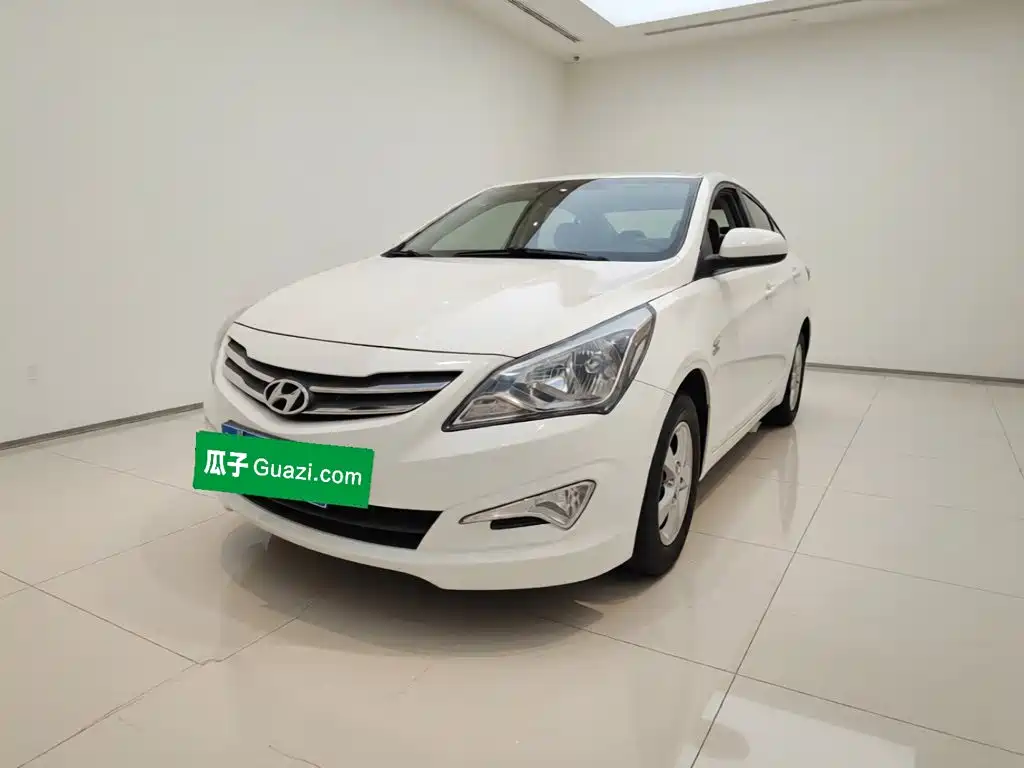 Hyundai Verna — миниатюра 2