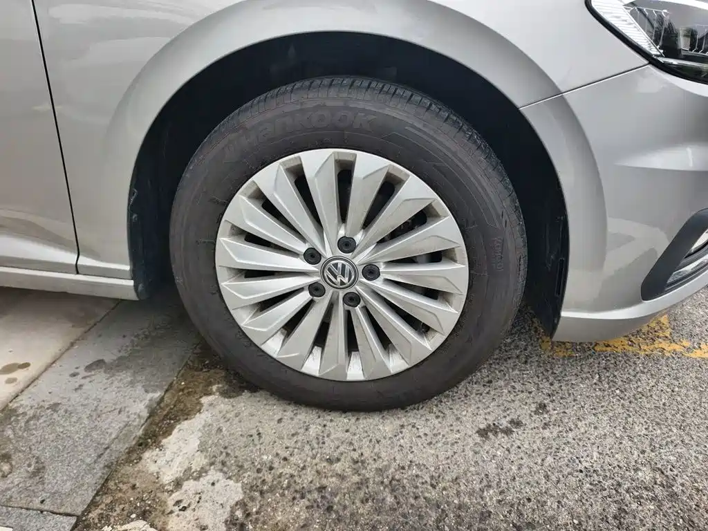 Volkswagen Lavida — миниатюра 8
