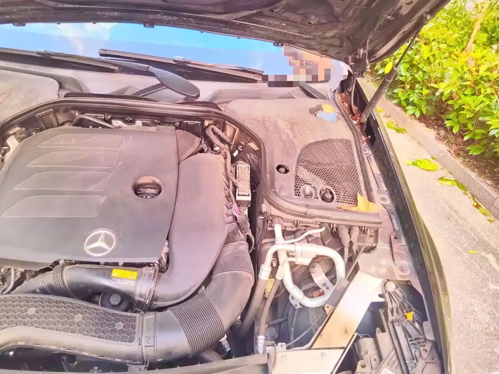 Mercedes-Benz E-Class — миниатюра 21
