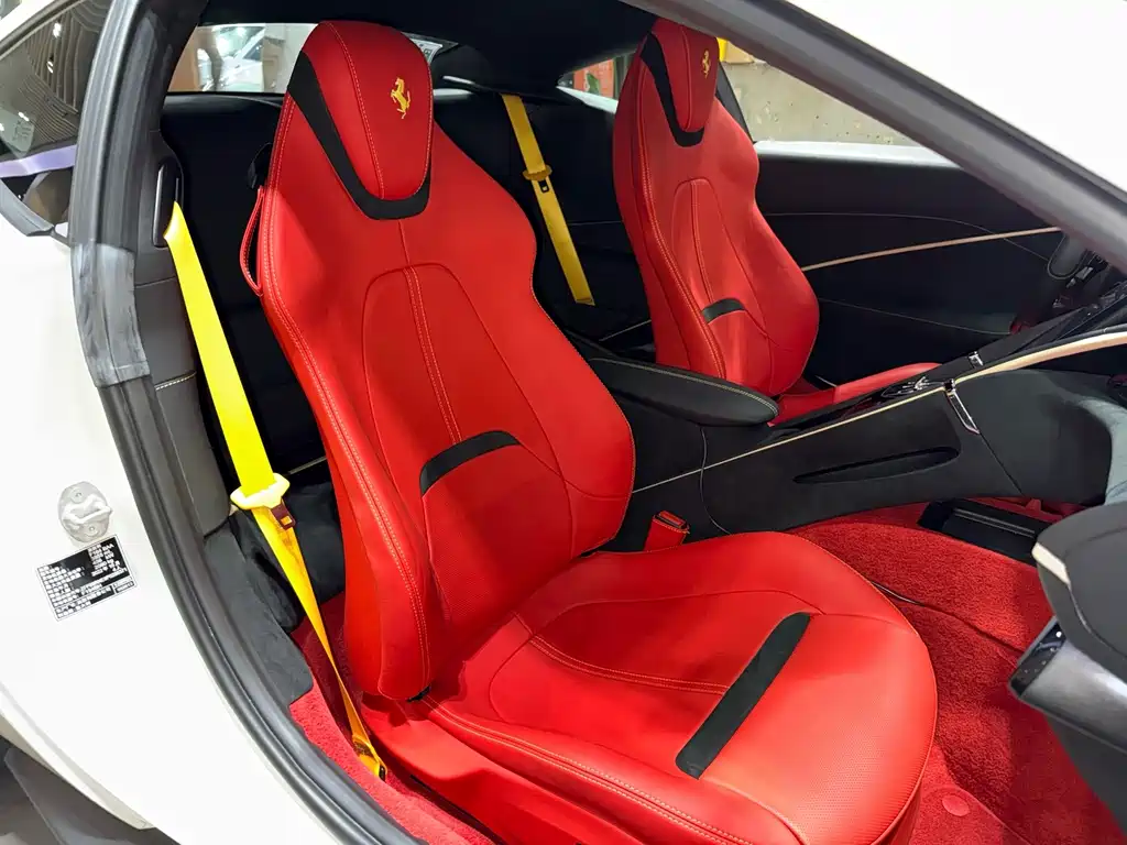 Ferrari Roma — миниатюра 17