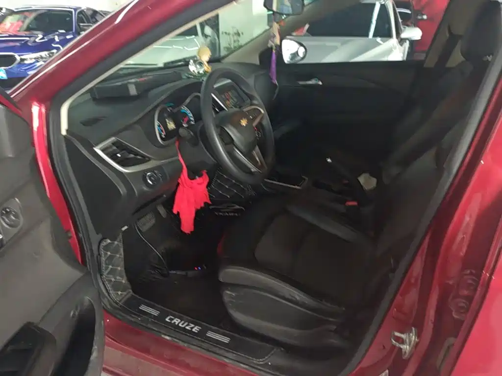 Chevrolet Cavalier — миниатюра 15