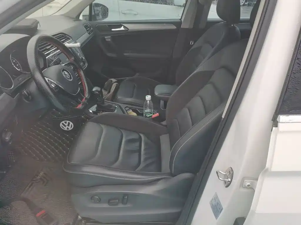Volkswagen Tiguan L — миниатюра 15