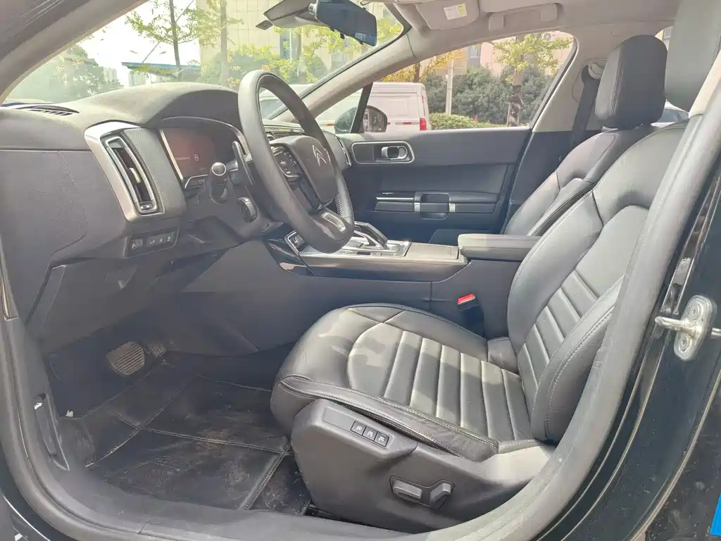 Citroen C6 — миниатюра 4