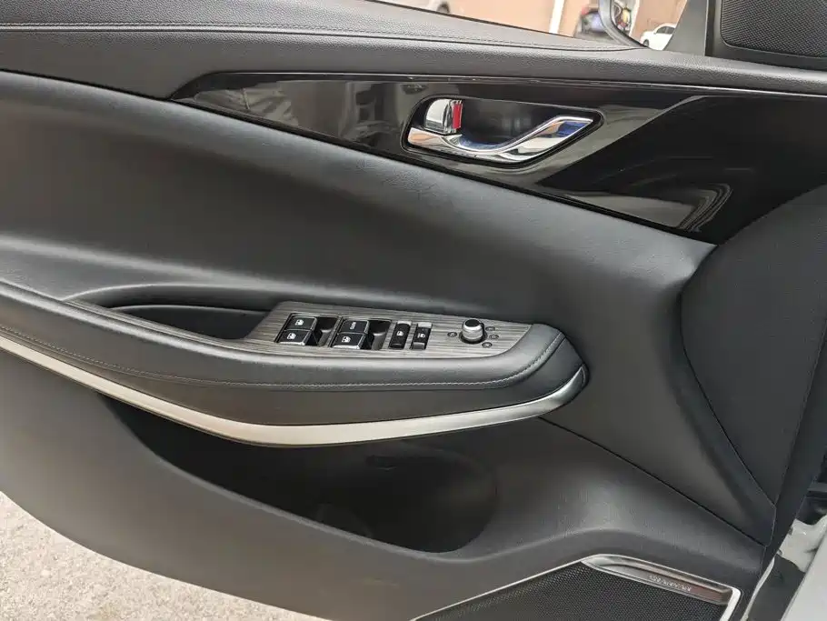 Changan Ruicheng CC — миниатюра 7