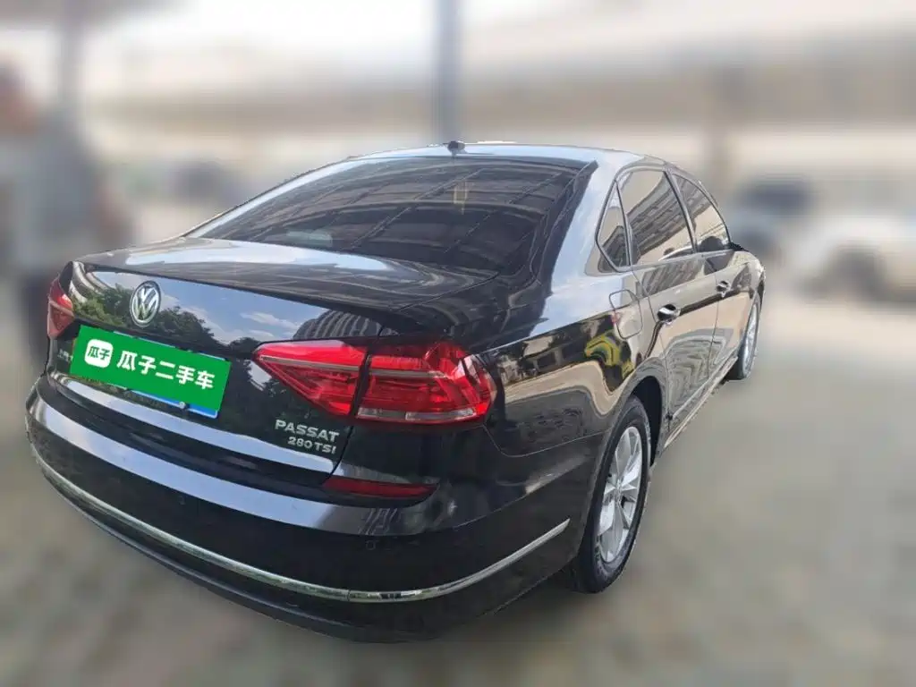 Volkswagen Passat — миниатюра 6