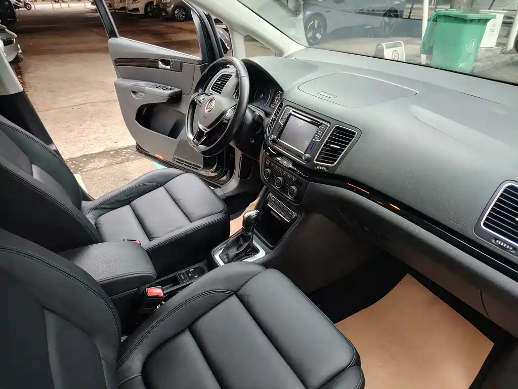 Volkswagen Sharan — миниатюра 15