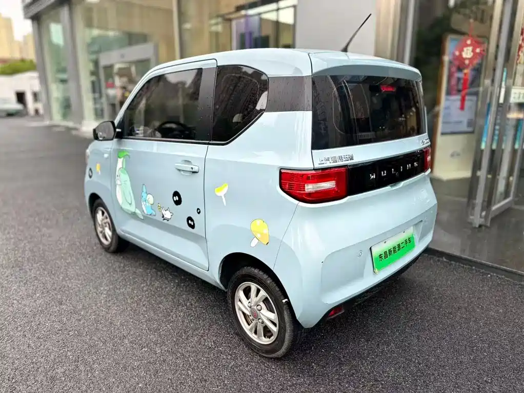 Wuling MINIEV — миниатюра 3