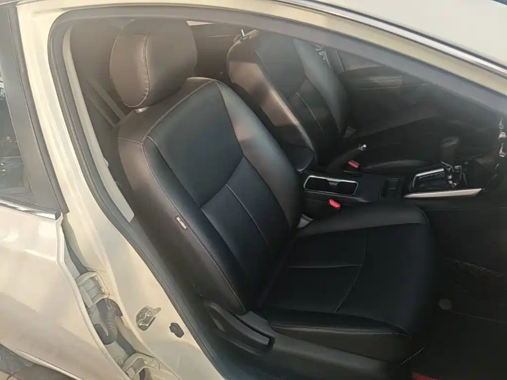 Nissan Sylphy — миниатюра 25