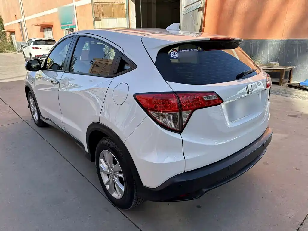 Honda Vezel — миниатюра 5
