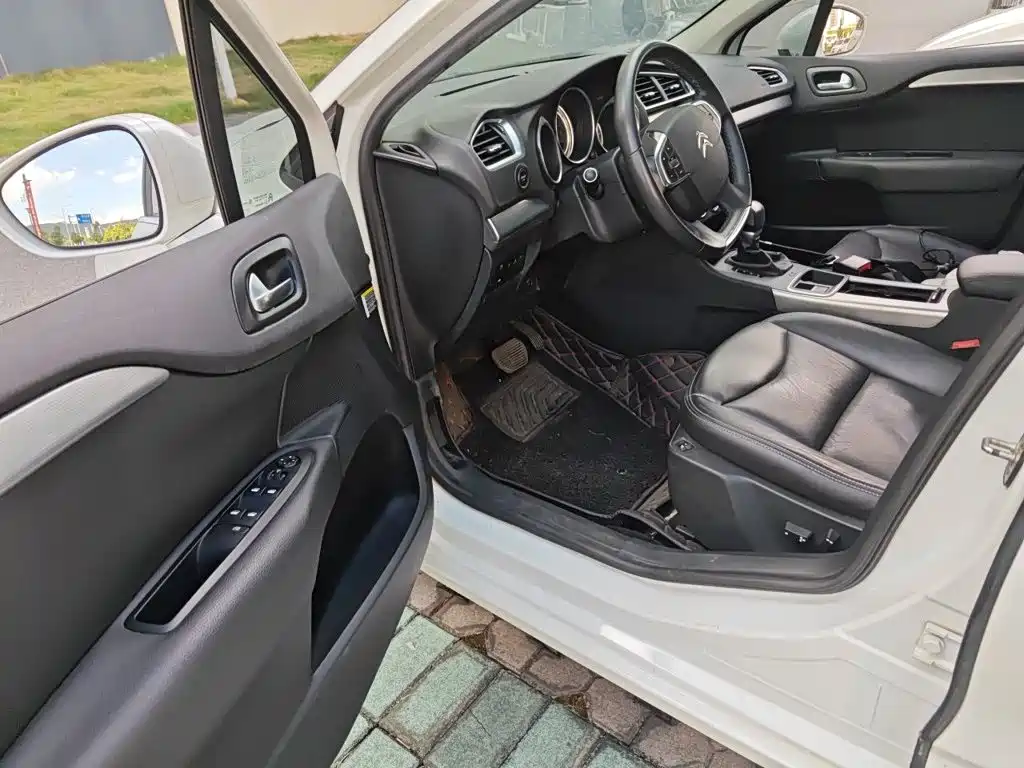 Citroen C4L — миниатюра 12