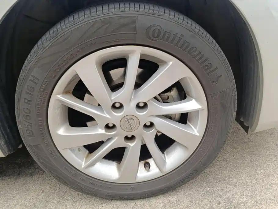 Nissan Sylphy — миниатюра 6