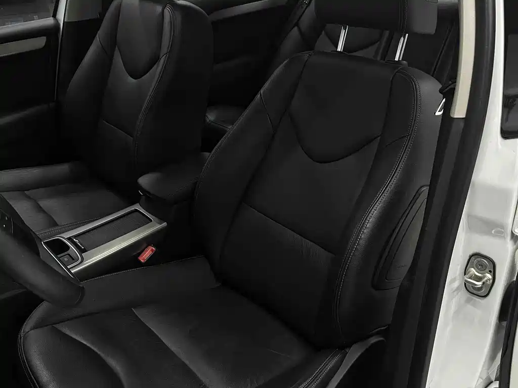 Citroen C4L — миниатюра 9