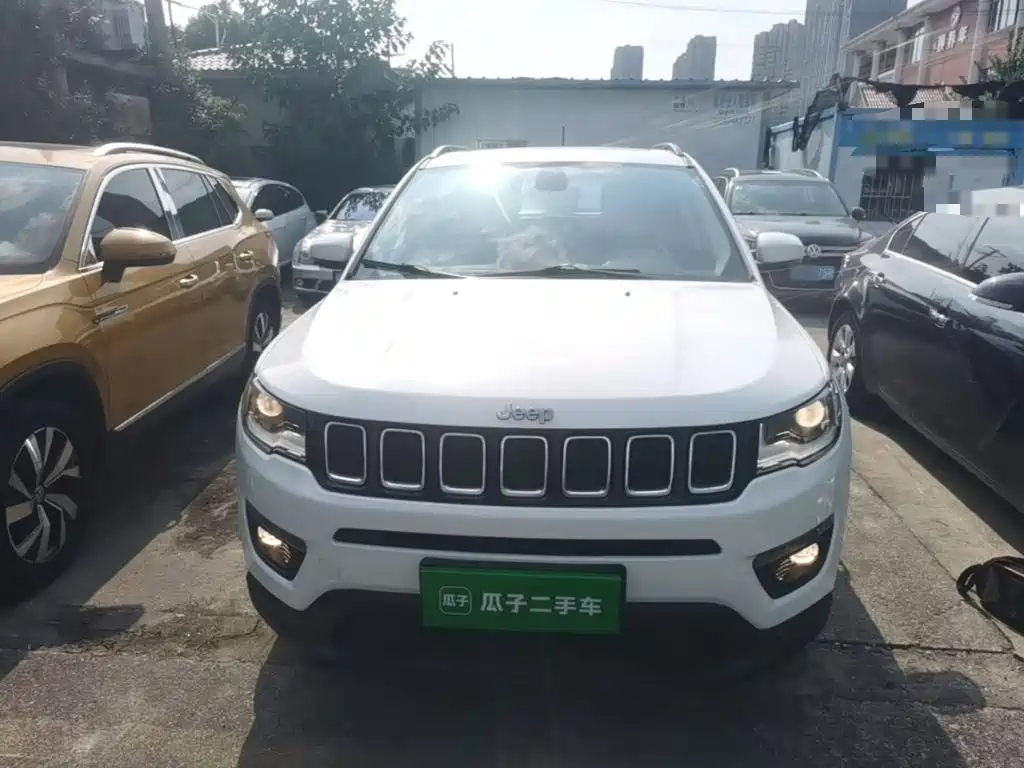 Jeep Compass — миниатюра 3