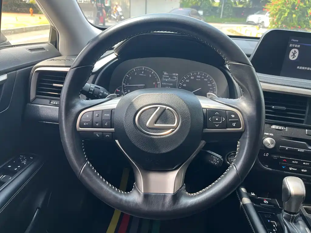 Lexus RX — миниатюра 15